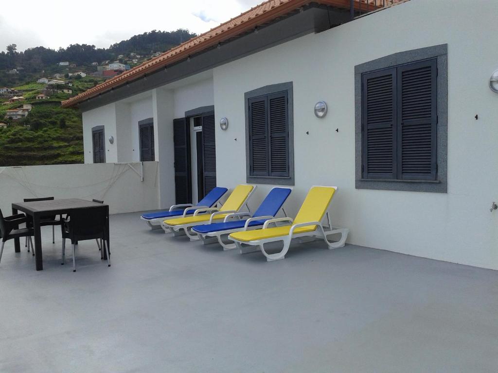 Apartamento Barros Estrada João Gonçalves Zarco, 690, 9325-087 Estreito de Câmara de Lobos