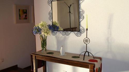Apartamento Charmoso no Funchal, com grande Jardim e Vista Esplêndida