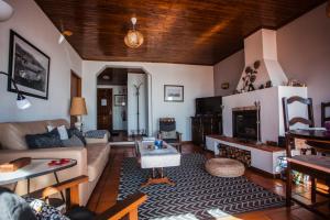 Apartamento Charmoso no Funchal, com grande Jardim e Vista Esplêndida