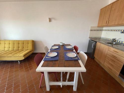 Apartamento com vista mar a 2 min da praia