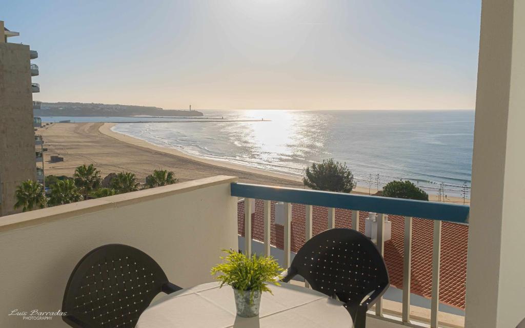 Apartamento Concorde Vista mar e praia Avenida Tomas Cabreira Edifício Concorde ap 702, 8500-802 Portimão