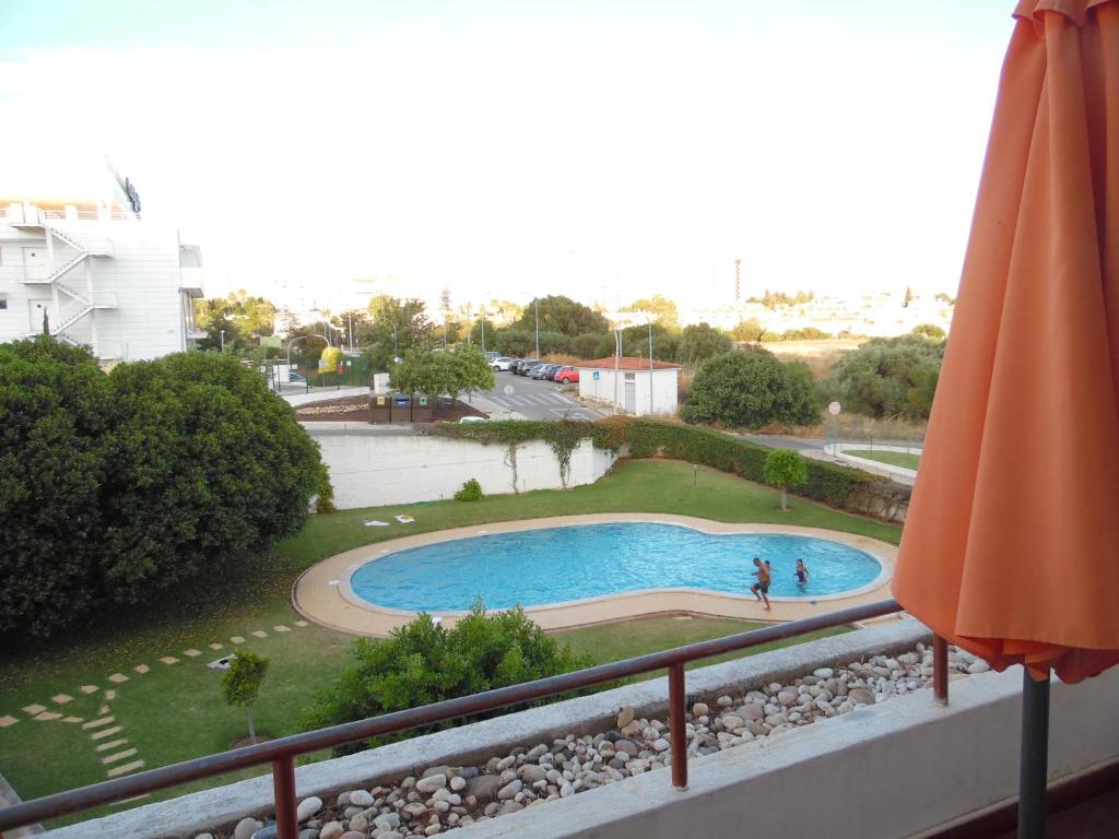 Appartement apartamento em albufeira Estrada de Vale de Pedras edificio montechoro lote 220/21/22 1ºh 8200-047 Albufeira