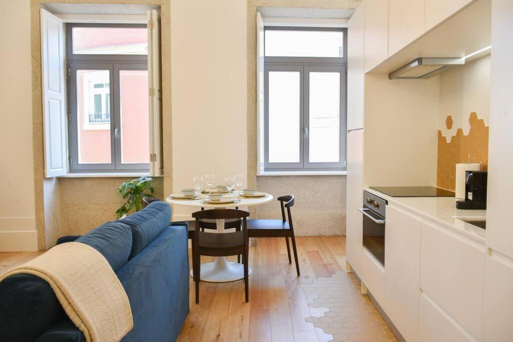 Apartamento encantador na Batalha - Porto 43 Rua de Entreparedes, 4000-198 Porto