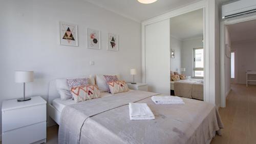 Apartamento Encosta da Marina by LovelyStay