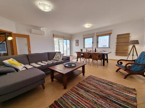 Apartamento Foz da Salina T3 by YHA