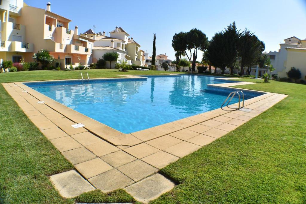 Apartamento Jardins Santa Eulália - Indoor Heated Pool Rua Fernão Lopes 1, 8200-269 Albufeira