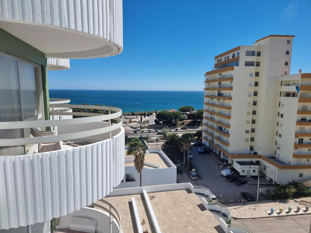 Apartamento junto a Praia com piscina. Rua dos Três Castelos, Torre Verde, 8500-510 Portimão