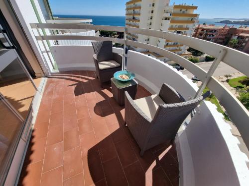 Apartamento junto a Praia com piscina.