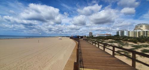 Apartamento Mar Azul - T2 na primeira linha de Monte Gordo