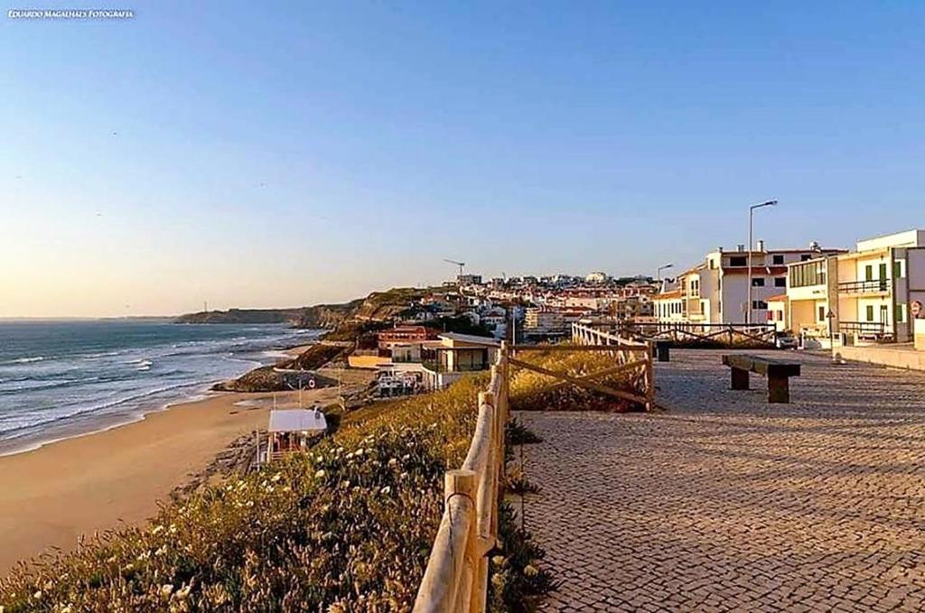 Appartement Apartamento Mareantes Rua dos Mareantes 13A 2º centro 2530-229 Praia da Areia Branca