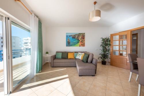 Apartamento Monarquia - T3 Quarteira