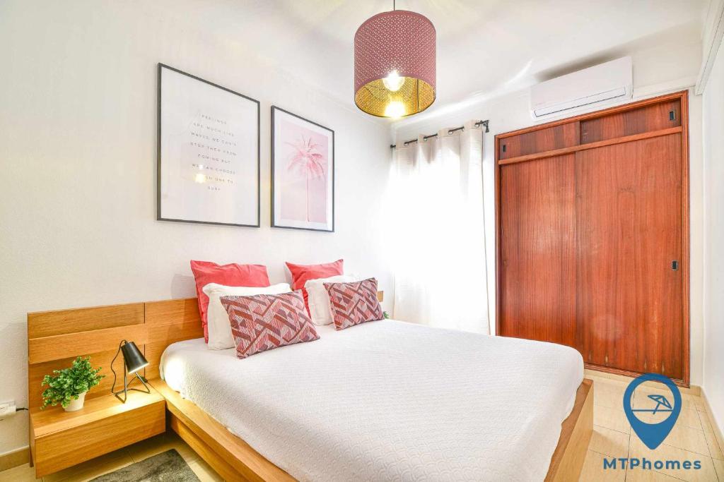 Apartamento Onda Azul 2 minutos do Centro 33 Rua das Telecomunicações, 8200-129 Albufeira