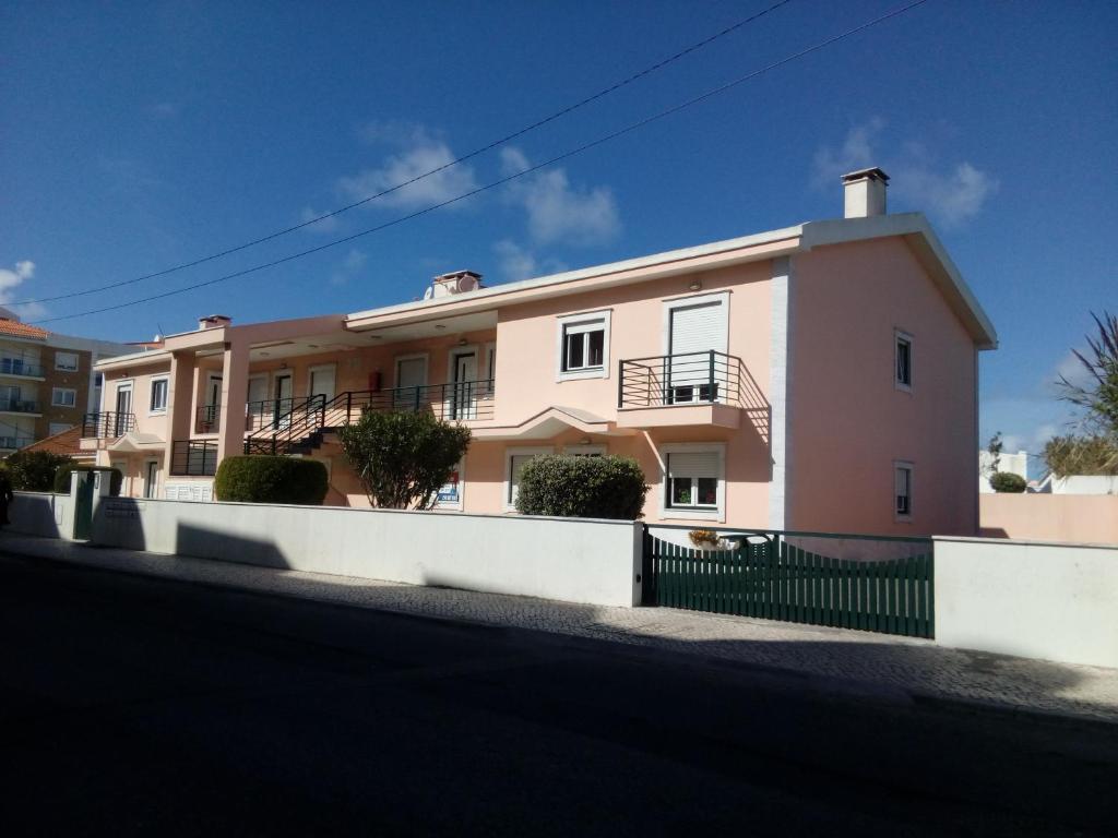 Apartamento Porto de Areia Rua do Lapadusso, 18, 2520-370 Peniche