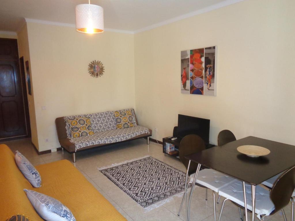 Apartamento Praia dos Salgados Estrada dos Salgados, Lote 4, 8200-385 Albufeira