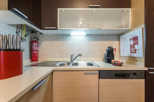 Apartamento sobre a praia