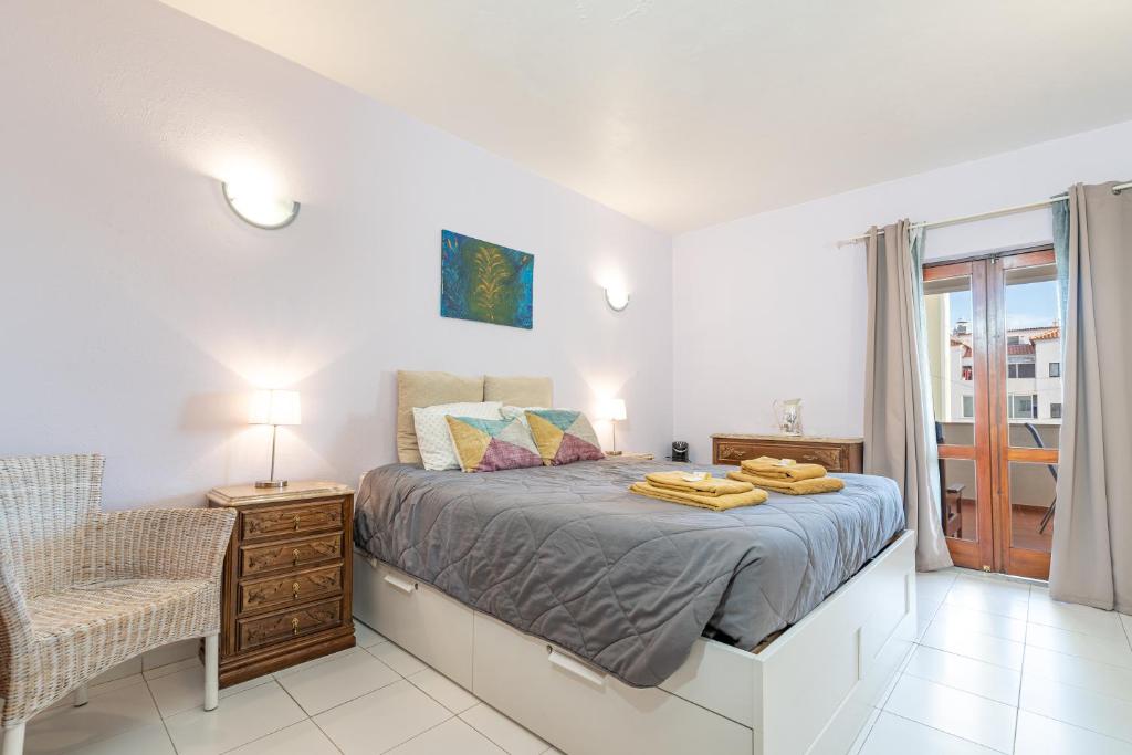 Apartamento Stª Eulália Deluxe by Portugalferias Estrada de Santa Eulália - Areias de S.João Albufeira - Edifício Oura Azul Fração AAA - 116, 8200-269 Albufeira