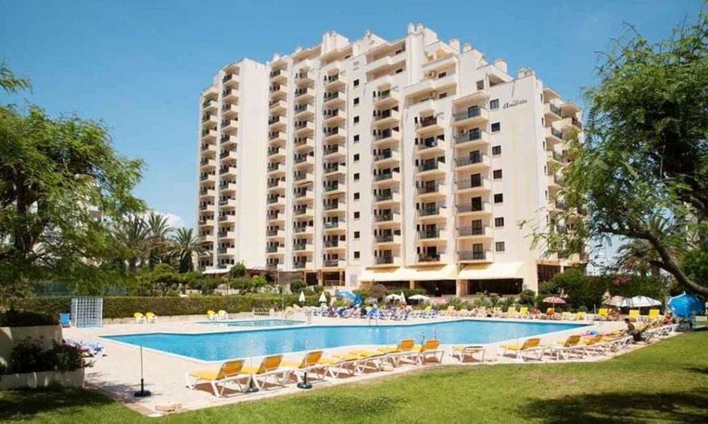 Apartamento T1 Club Amarílis - Portimão Avenida das Comunidades Lusíadas V3 apartamento 711, 8500-801 Portimão