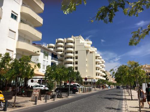 Apartamento T1 com Piscina e Vista mar - PRAIA DA ROCHA Portimão
