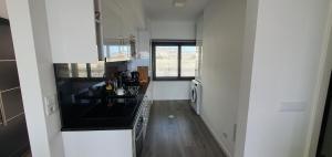 Apartamento T2-5m Aeroporto CR7