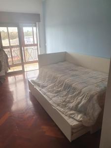 Apartamento T2 Almada - Jornadas da Juventude