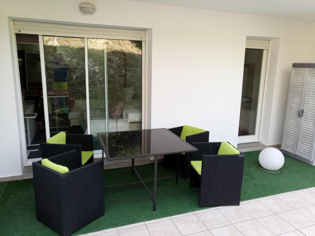 Appartement Apartamento terraza Hendaya 50 Rue de Subernoa 64700 Hendaye