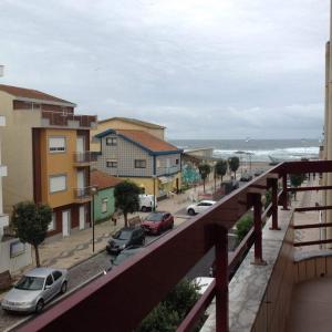 Appartement apartamento Vila do Conde AV DR Carlos Pinto Ferreira 361 2 traseiras 4480-665 Vila do Conde Région Nord