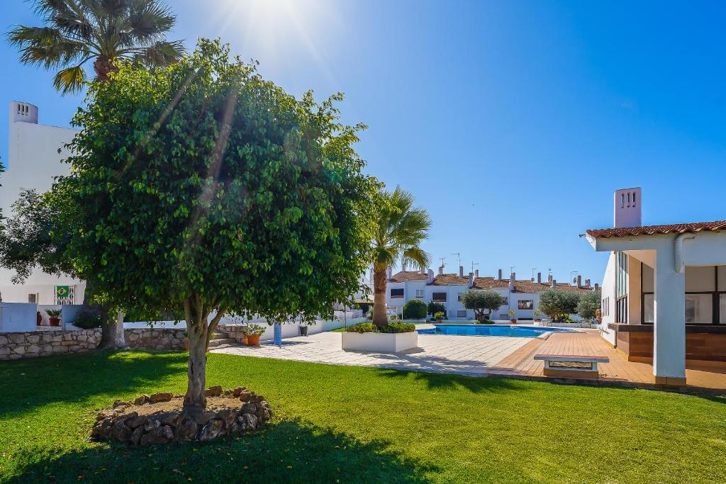 Apartamento Yacintos Montechoro Travessa das Rosas, Lt 168 A, 8200-291 Albufeira