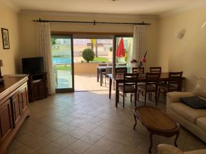 Appartement Apartamentos Pomba Branca Estrada de Albufeira - Edifício Pomba Branca, RC Fração G 8200-635 Olhos de Água Algarve