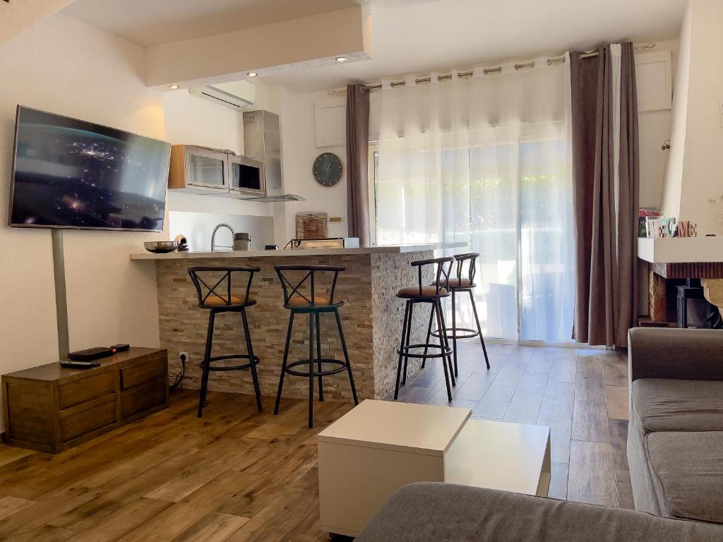 Apartement Maenat J147 Residence Les Sables de Biguglia, 20290 Borgo
