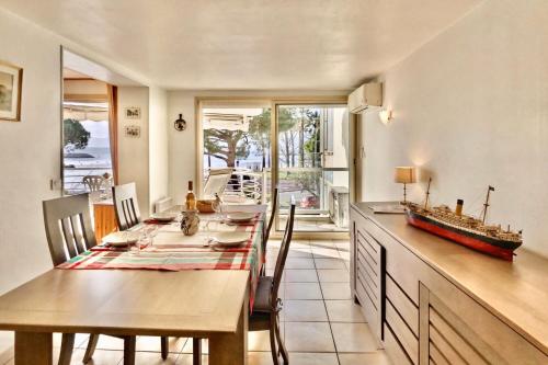 Apartment 2 bedroom Bijou Plage Cannes Croisette