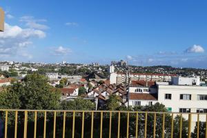 Apartment 2 bedrooms & terrace 80m2 - 17 min from Paris