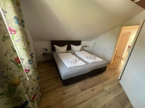 Apartment 22