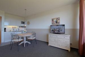 Apartment 263