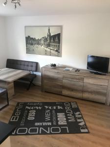 Apartment 35