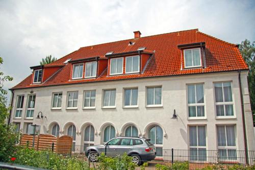 Apartment 4