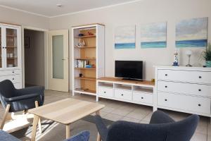 Apartment 4