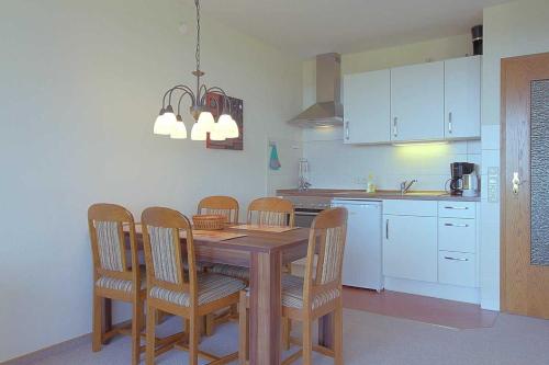Apartment 486