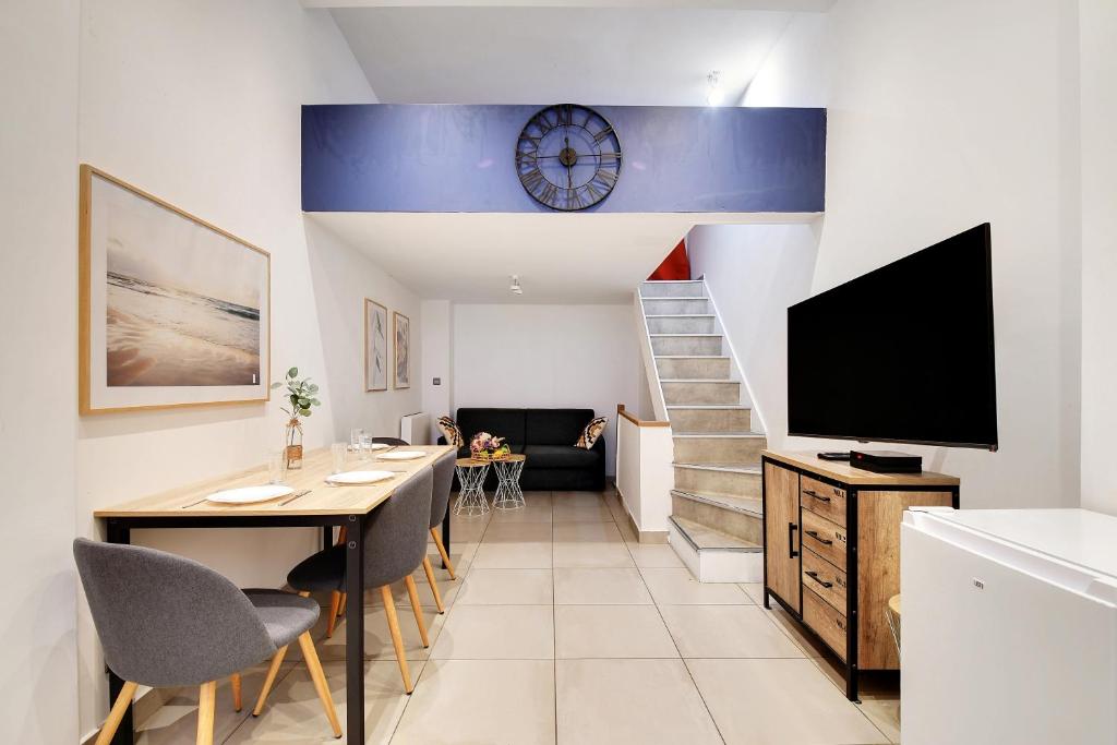 Apartment 4P - François Mitterrand Library 47 Rue de Domrémy, 75013 Paris
