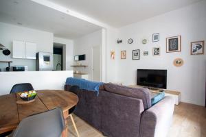 Apartment 5 minutes from the tram and 10 minutes from the sea