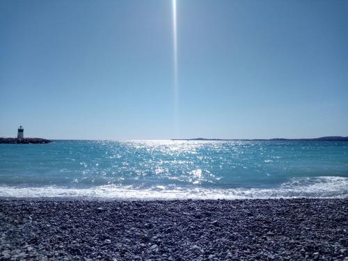 apartment 50m from the beach