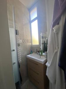 Apartment 50sqm well connected & fully equipped!