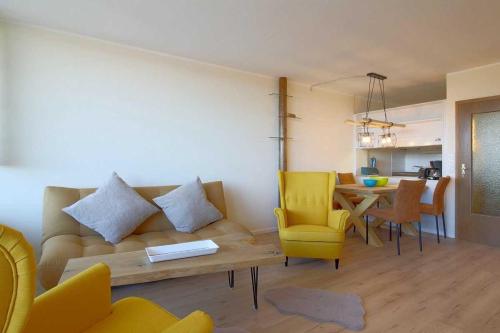 Apartment 581