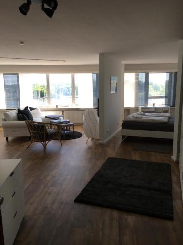Apartment 6, OG 3