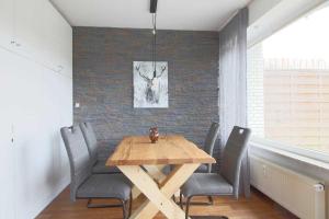 Apartment 641