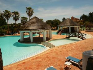 Apartment 85, Encosta do Lago