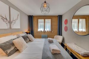 Apartment Aiguille de Chamonix- Alpes Travel - Central Chamonix (sleeps 4)
