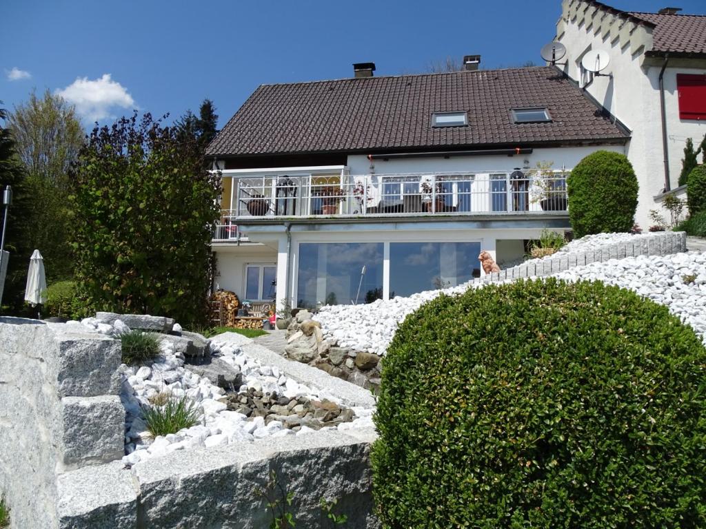 Apartment am Schlossberg Schlossbergweg 27, 88299 Leutkirch im Allgäu