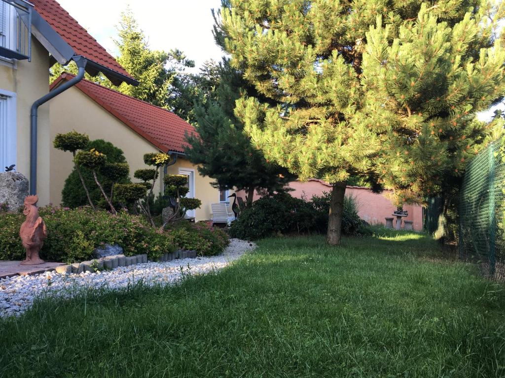 Apartment Apart Waldershof 4 Im engen Gassel, 95679 Waldershof