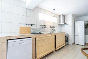 Apartment Asami - with great outdoor area!
