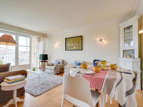Apartment Atlantic